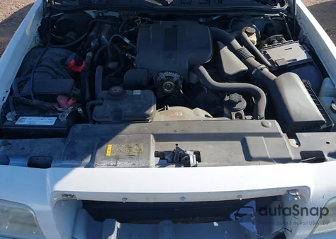 2010 Mercury Grand Marquis Ls (Fleet Only) из США, поврежденный, VIN 2MEBM7FV2AX622481